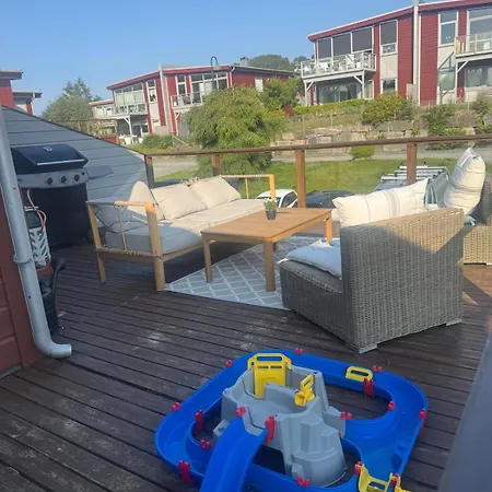 Child-Friendly Accommodation Close To Most Things!